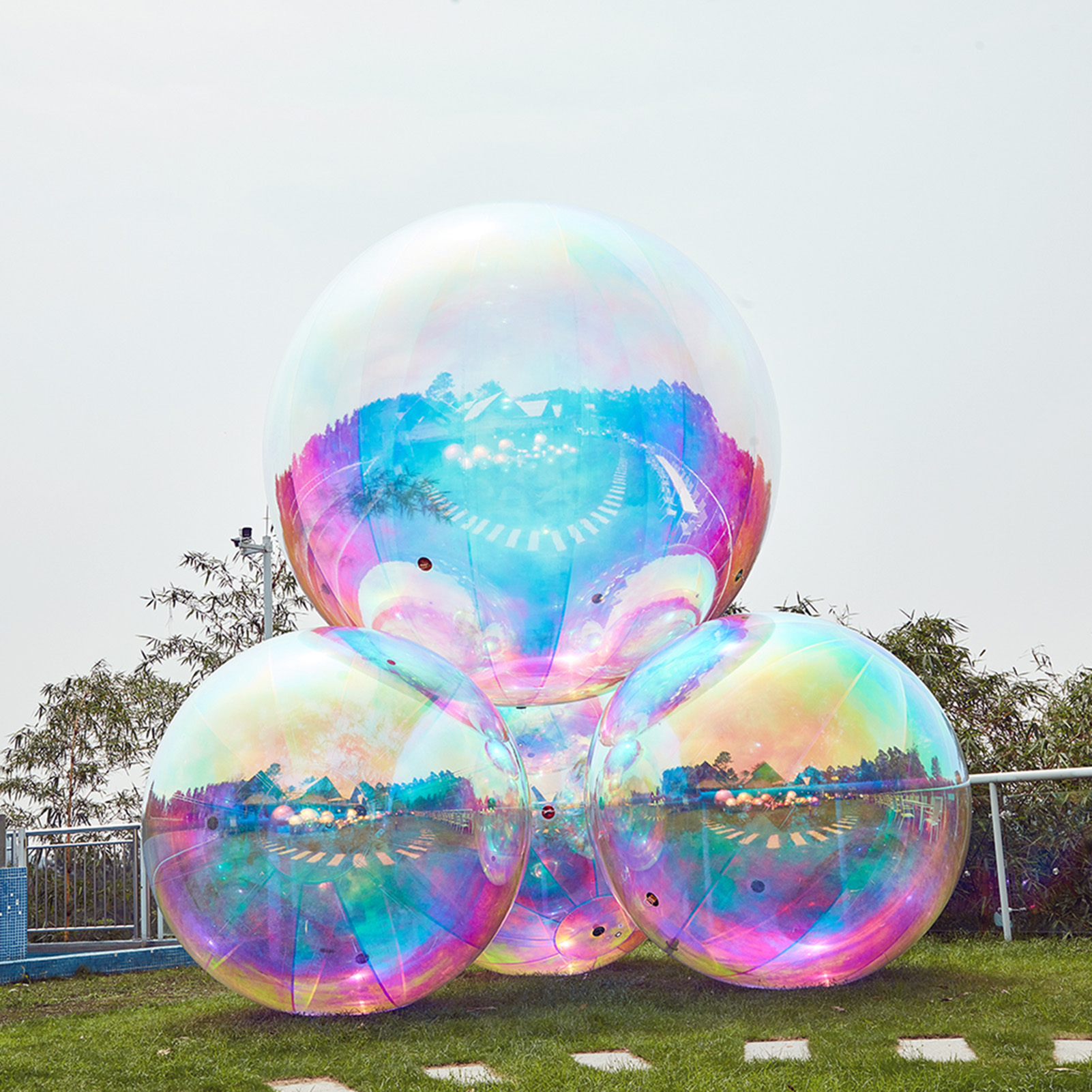 In festival activities such as Hanukkah, colorful inflatable mirrored balls and big shiny balls are hung on both sides of the street, like bright pearls illuminating the entire block Huge Colorful Mirror Ball Four-Piece Combination,Four combinations of big shiny balls - Image 2