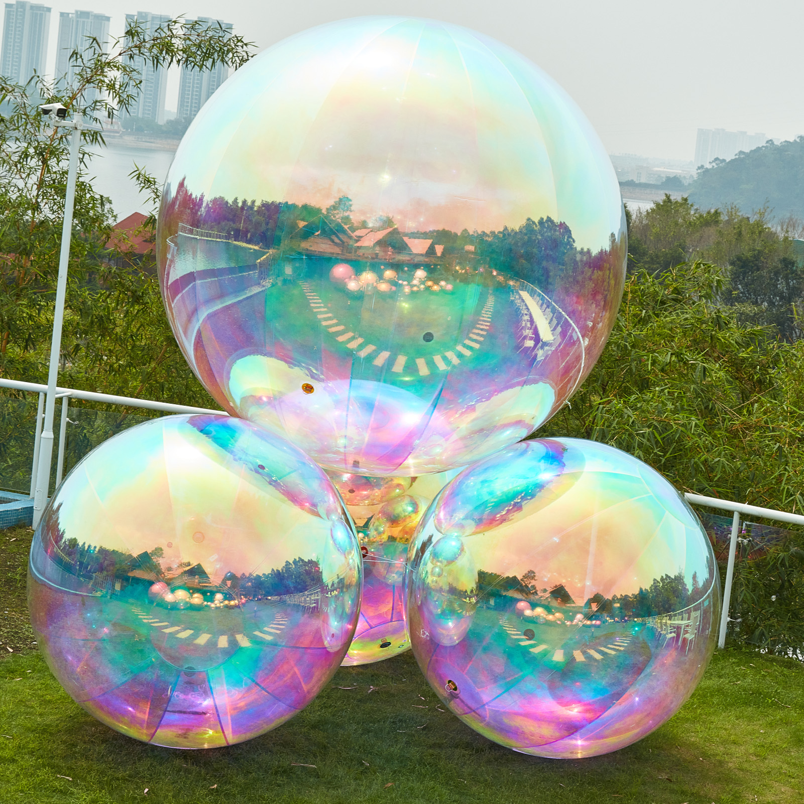 In the colorful world of festivals, the colorful inflatable mirrored balls and big shiny balls are like a brilliant star, emitting charming brilliance Huge Colorful Mirror Ball Four-Piece Combination,Four combinations of big shiny balls - Image 3