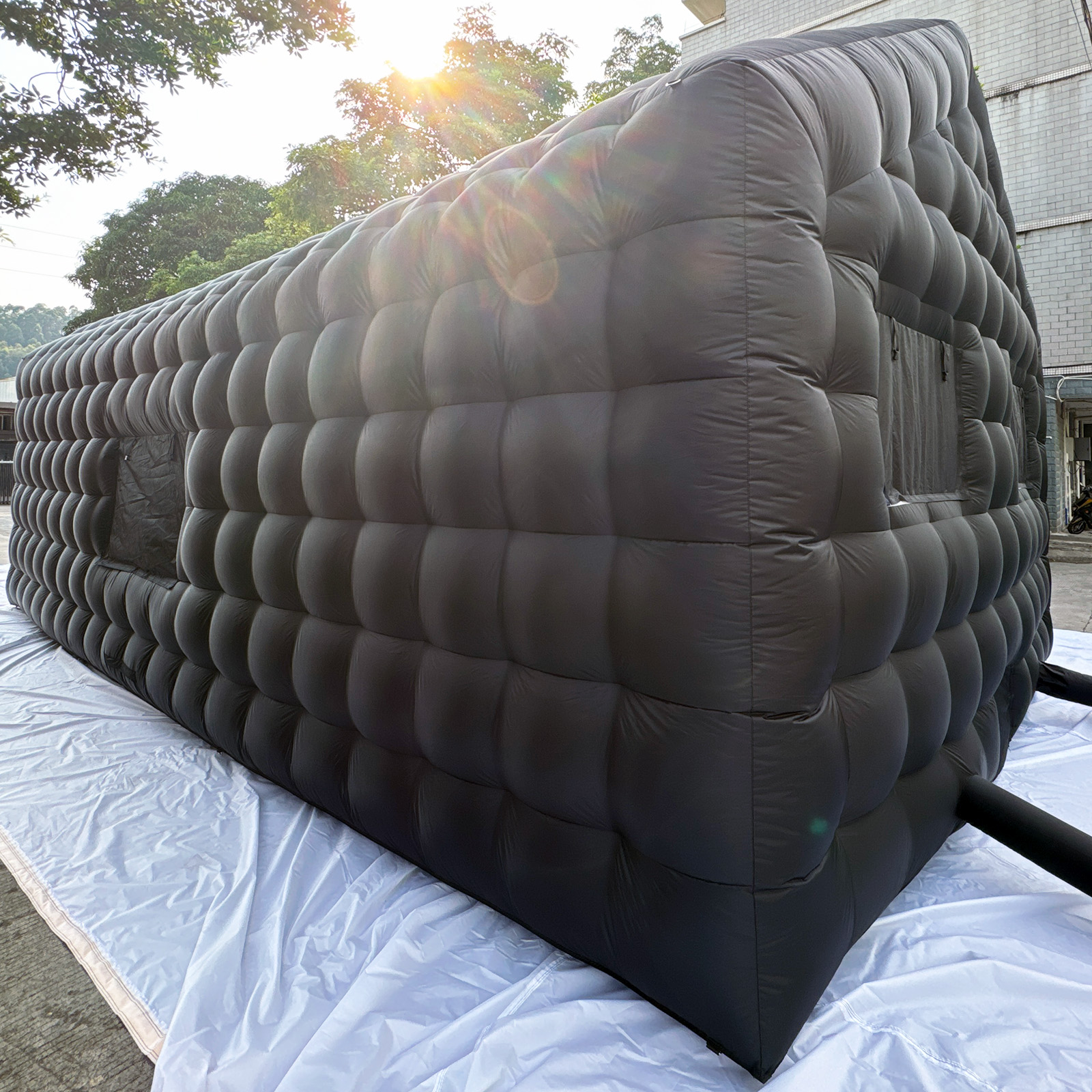 Inflatable disco tents are unique and exciting elements in any party or event Inflatable nightclub tent, inflatable disco tent, inflatable portable club tent. Black cube shape. For nightclub events, parties, exhibitions, weddings and entertainment - 图片 6