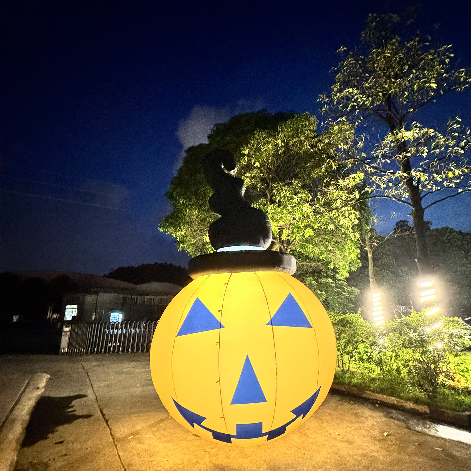 The Night View of Halloween Inflatable Pumpkin Halloween inflatable pumpkin - 图片 2