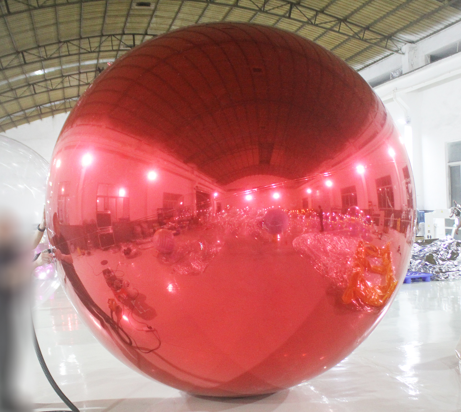 The red inflatable mirror balls and big shiny balls are bright and passionate, as if they were burning flames, capable of instantly igniting the enthusiasm in people's hearts Red inflatable mirror ball,Red big shiny ball - Image 2