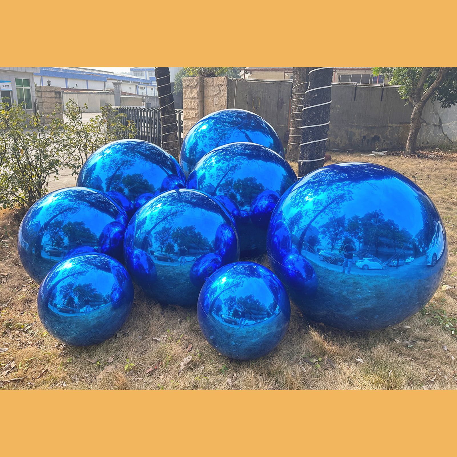 The sapphire blue inflatable mirror balls and big shiny balls are like the brilliant stars embedded in the night sky, constantly twinkling with dazzling light Sapphire Blue inflatable mirror ball,Sapphire Blue big shiny ball - 图片 3